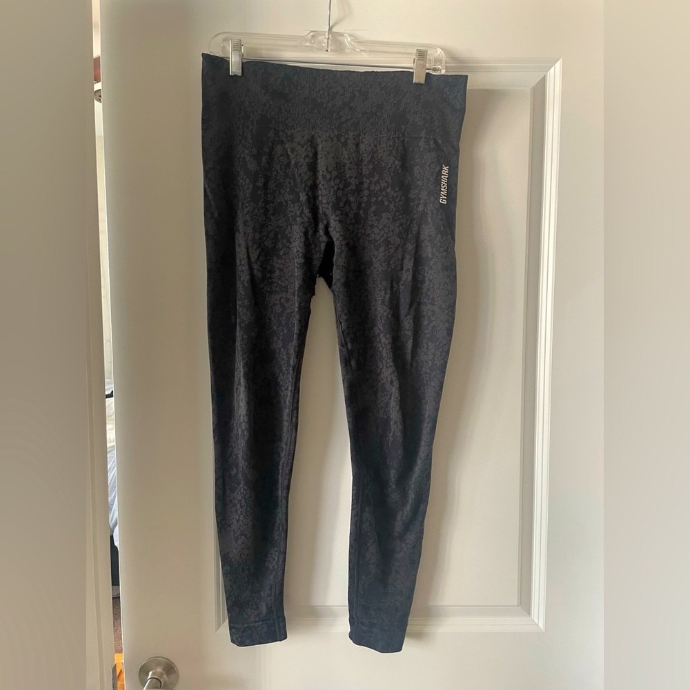 Gymshark leggings Camo seamless size XL